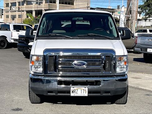 Used 2011 Ford E-350 and Econoline 350 XLT RWD image 6