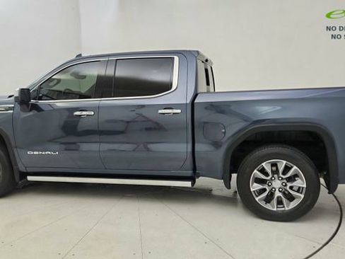 Used 2022 GMC Sierra 1500 Denali w/ Denali Reserve Package AWD/4WD image 4