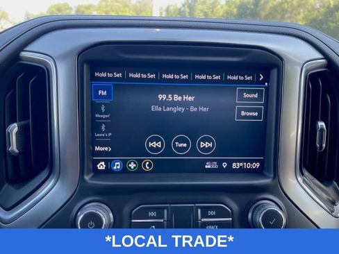 Used 2022 Chevrolet Silverado 1500 LT AWD/4WD image 14