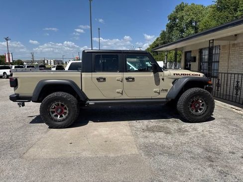 Used 2020 Jeep Gladiator Rubicon AWD/4WD image 1