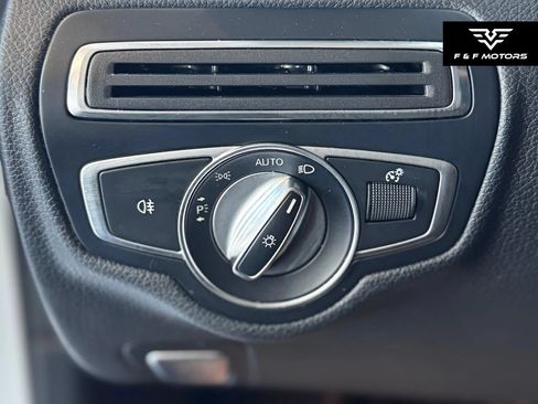 Used 2017 Mercedes-Benz C 300 Sedan image 17