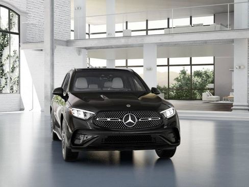 New 2026 Mercedes-Benz GLC 300 image 8