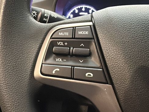 Used 2019 Hyundai Accent SE FWD image 21