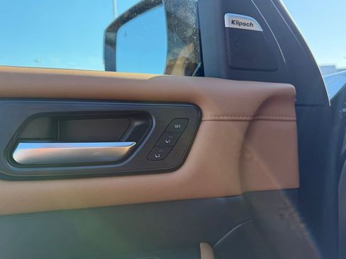 New 2026 Nissan Armada SL w/ Captain's Chari Seat Package image 14