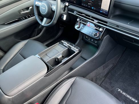 Certified 2025 Hyundai Tucson Limited image 20