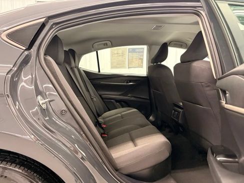 Used 2025 Toyota Camry LE w/ Convenience Package FWD image 9