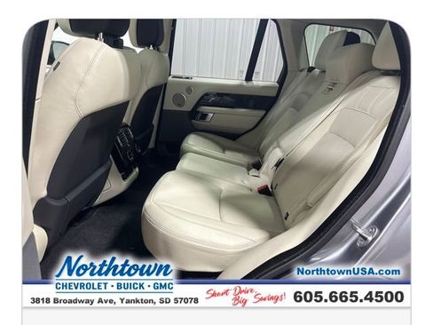 Used 2022 Land Rover Range Rover Westminster Edition image 28