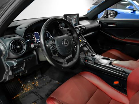 Used 2024 Lexus IS 300 F Sport RWD image 3