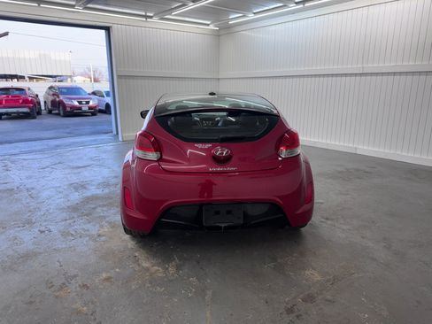 Used 2016 Hyundai Veloster Coupe 3D w/ Option Group 02 image 6