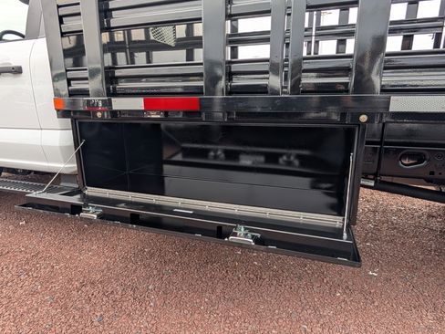 New 2026 Ford F550 2WD Regular Cab Super Duty image 9