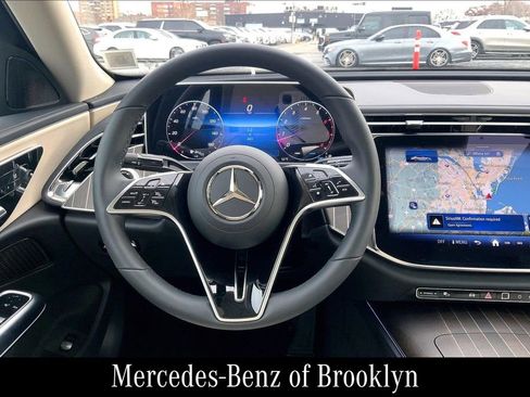 Used 2025 Mercedes-Benz E 450 4MATIC Sedan image 6