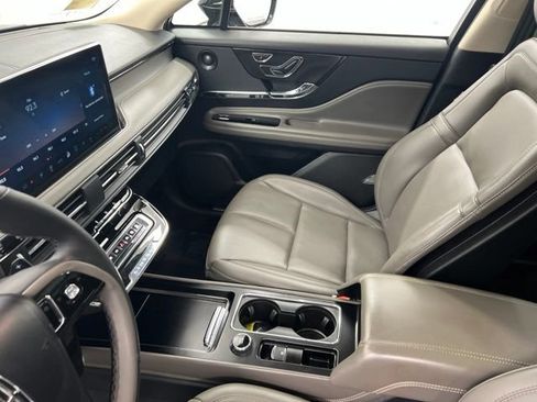 Certified 2023 Lincoln Corsair AWD w/ Equipment Group 102A image 22
