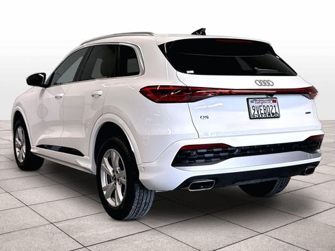 Used 2025 Audi Q5 Premium AWD/4WD image 13