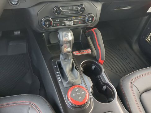 New 2025 Ford Bronco Stroppe Edition image 17