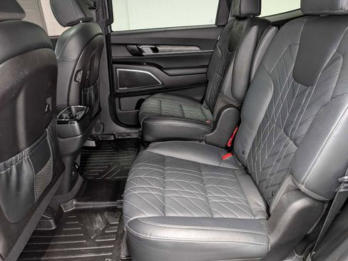 Used 2023 Kia Telluride SX Prestige X-Pro AWD/4WD image 23