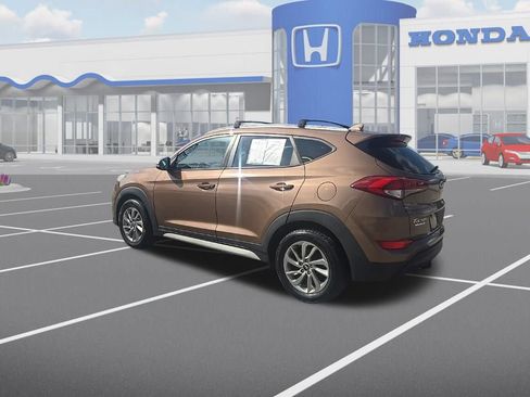 Used 2017 Hyundai Tucson SE Plus image 6