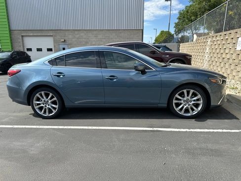 Used 2017 MAZDA MAZDA6 Touring w/ Touring Premium Package FWD image 4