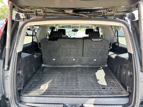 Used 2019 GMC Yukon XL SLT AWD/4WD image 21