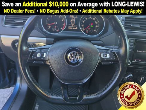 Used 2017 Volkswagen Jetta SE image 22