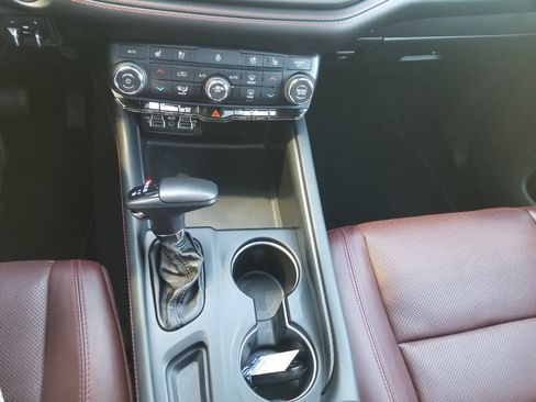 Certified 2024 Dodge Durango GT AWD/4WD image 28