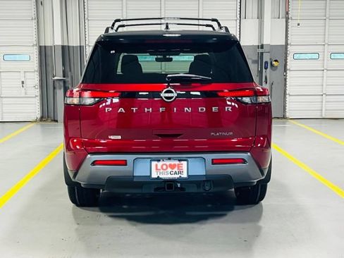 New 2026 Nissan Pathfinder Platinum FWD image 19