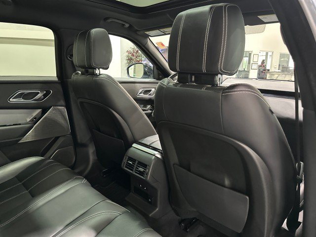 Used 2019 Land Rover Range Rover Velar R-Dynamic SE AWD/4WD image 51