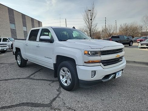 Used 2018 Chevrolet Silverado 1500 LT w/ All Star Edition image 2