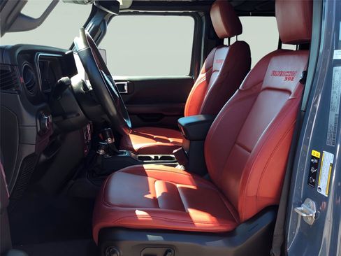 Used 2024 Jeep Wrangler Unlimited Rubicon 392 image 19