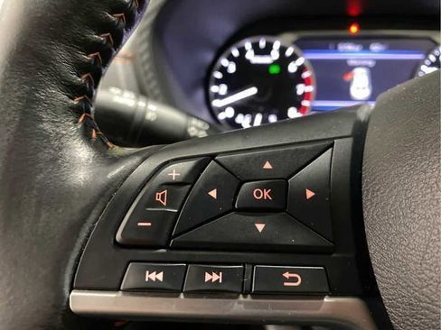 Used 2021 Nissan Sentra SR w/ SR Premium Package image 15