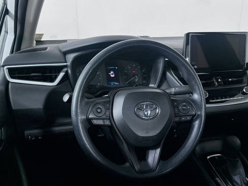 Used 2024 Toyota Corolla LE FWD image 18