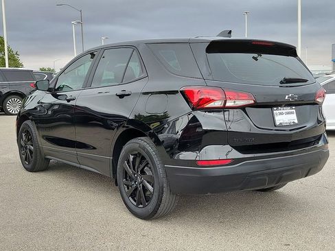 Used 2024 Chevrolet Equinox LS w/ Midnight Edition FWD image 7