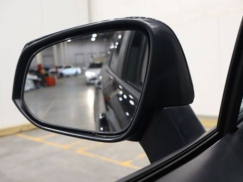 Used 2021 Toyota RAV4 LE image 35