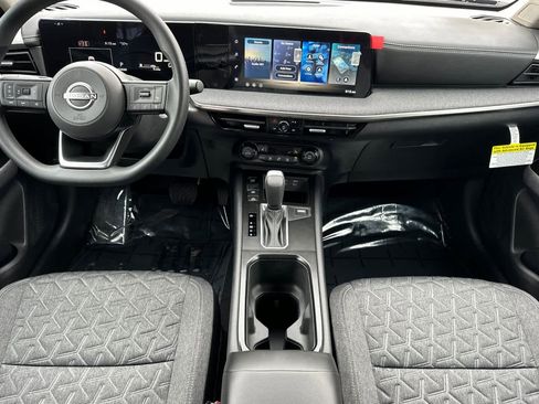 New 2026 Nissan Kicks SV image 3