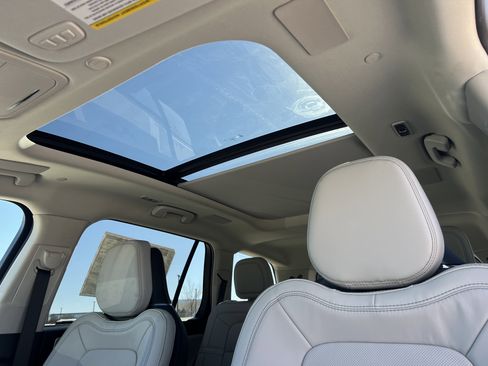 New 2026 Lincoln Aviator Reserve w/ Luxury Package image 26