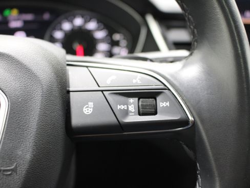 Used 2023 Audi Q5 2.0T Premium AWD/4WD image 14