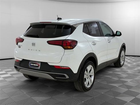 Used 2024 Buick Encore GX Preferred w/ Comfort Package image 3