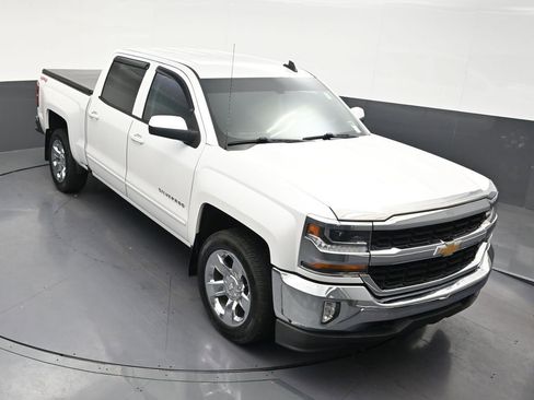 Used 2018 Chevrolet Silverado 1500 LT w/ LT Eassist Package AWD/4WD image 23