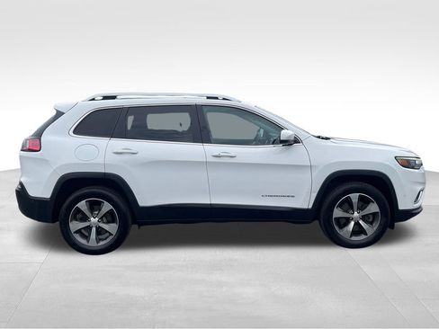 Used 2019 Jeep Cherokee Limited w/ Luxury Group AWD/4WD image 9