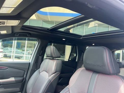 Certified 2025 Honda Pilot Black Edition image 20
