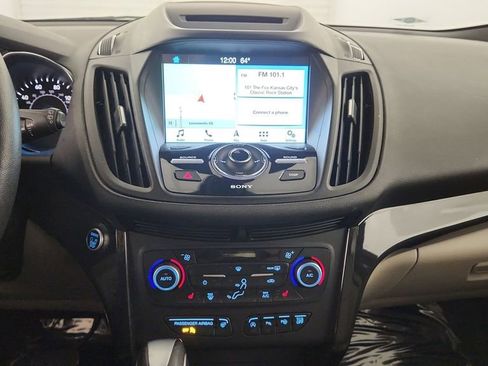 Used 2018 Ford Escape Titanium image 13