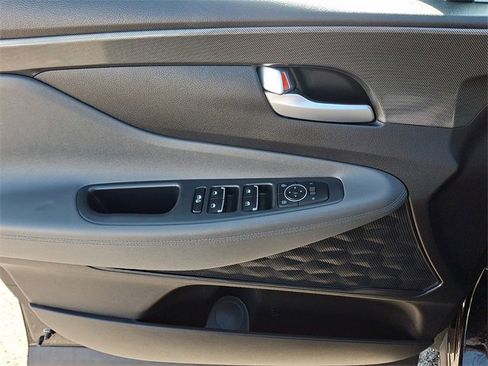 Used 2023 Hyundai Santa Fe SEL image 12