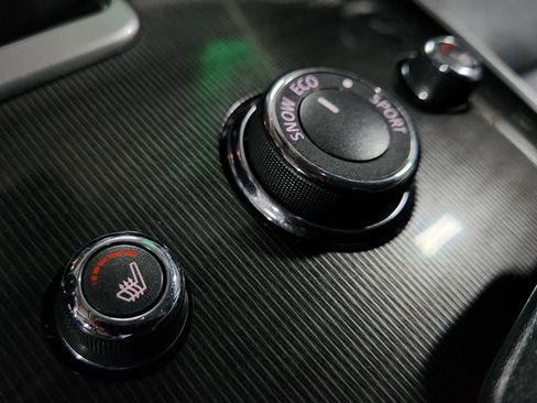 Used 2020 INFINITI QX60 Luxe w/ Essential Package image 42