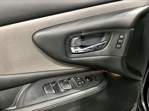 Used 2023 Nissan Murano SL AWD/4WD image 38