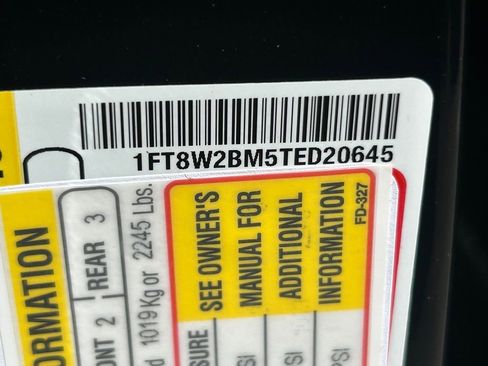 New 2026 Ford F250 Lariat w/ Black Appearance Package image 49