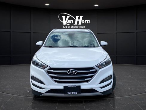 Used 2017 Hyundai Tucson Sport w/ Cargo Package AWD/4WD image 2