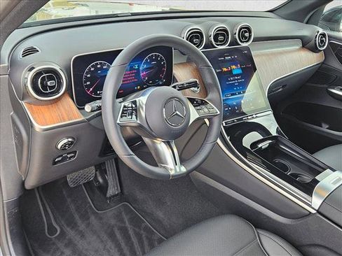 Certified 2026 Mercedes-Benz GLC 300 image 10