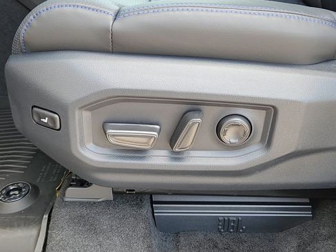 New 2026 Toyota Tundra Platinum AWD/4WD image 8