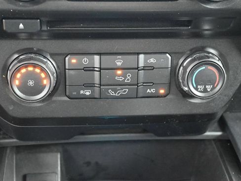Used 2018 Ford F150 XL w/ Equipment Group 101A Mid AWD/4WD image 28
