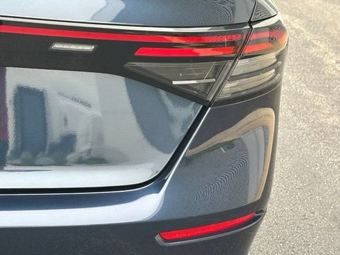 Used 2024 Honda Accord EX image 13
