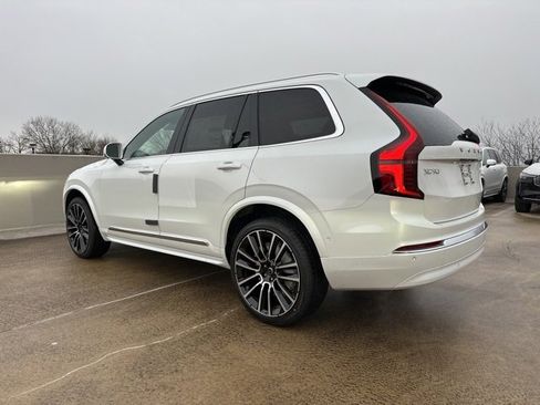 New 2026 Volvo XC90 B6 Plus w/ Protection Package image 5